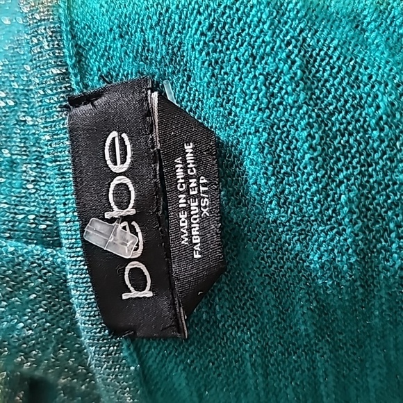 Bebe Size XS Cold Shoulder Sweater Knit Top Teal - Picture 5 of 7